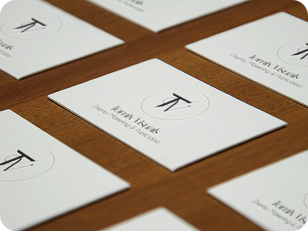 Branding de Tomix Visuals